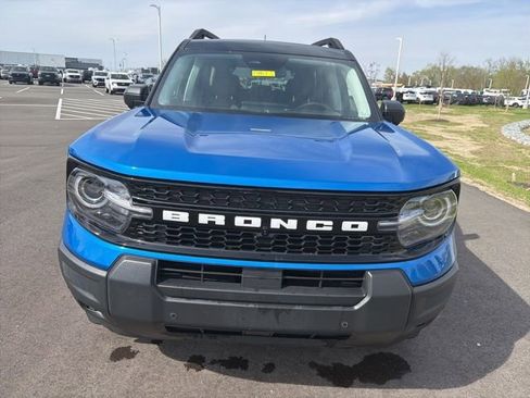 Used 2025 Ford Bronco Sport Outer Banks w/ Outer Banks Tech Package+ AWD/4WD image 3