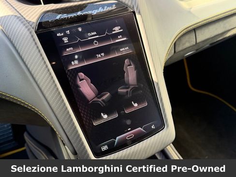 Used 2025 Lamborghini Revuelto AWD/4WD image 41