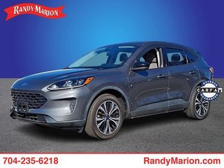 Used 2022 Ford Escape SE w/ SE Sport Appearance Package AWD/4WD video 1