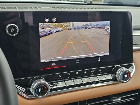 Used 2025 GMC Canyon AT4 w/ Nightfall Edition image 22