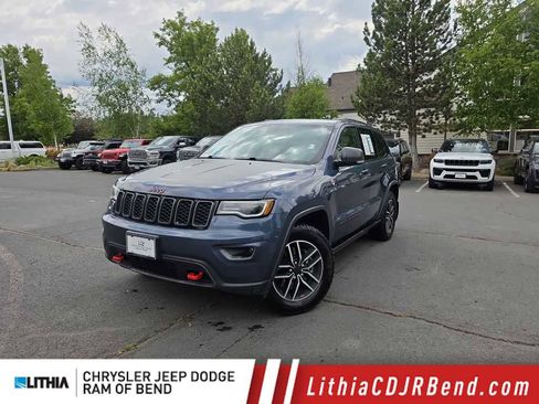Used 2020 Jeep Grand Cherokee Trailhawk w/ Premium Lighting Group AWD/4WD image 1