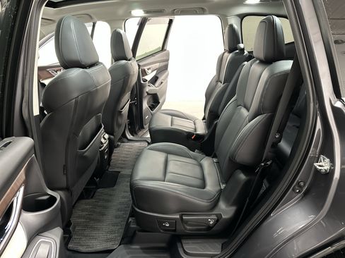 Used 2021 Subaru Ascent Touring w/ Popular Package #2A image 23