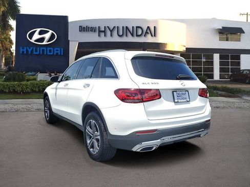 Used 2021 Mercedes-Benz GLC 300 image 4