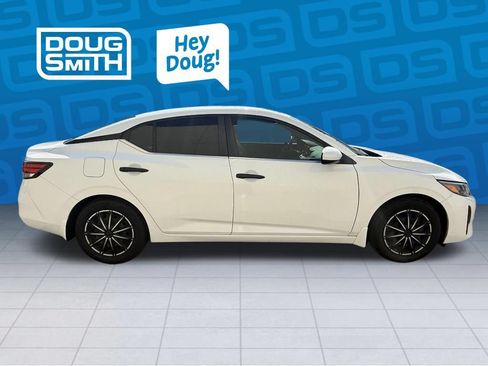 Used 2024 Nissan Sentra S FWD image 6