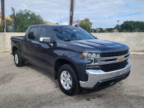 Used 2021 Chevrolet Silverado 1500 LT image 3
