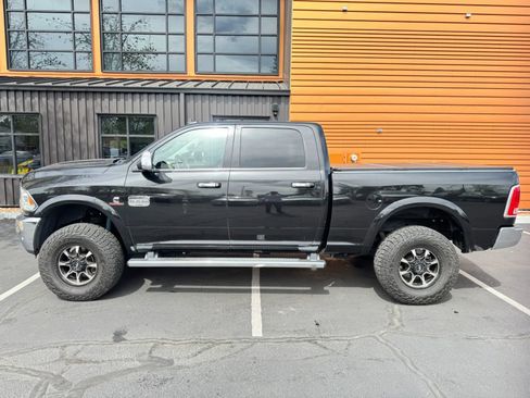 Used 2018 RAM 2500 Longhorn w/ Longhorn Southfork Package AWD/4WD image 2