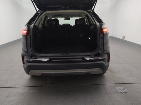 Used 2023 Ford Edge SEL image 29