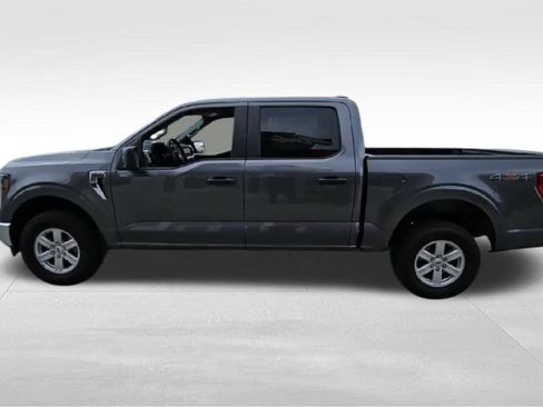 Used 2023 Ford F150 XLT w/ Trailer Tow Package image 5