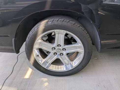 Used 2017 RAM 1500 Sport w/ Convenience Group image 4