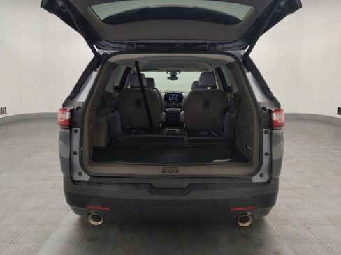 Used 2021 Chevrolet Traverse LT w/ LT Premium Package image 29