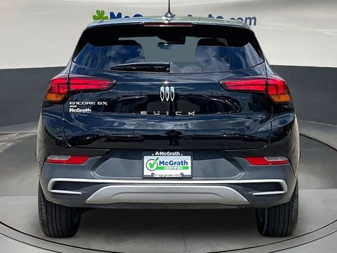 Used 2025 Buick Encore GX Preferred AWD/4WD image 5