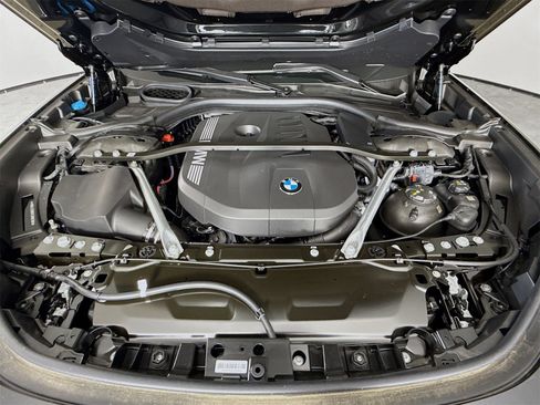 New 2026 BMW 740i image 32