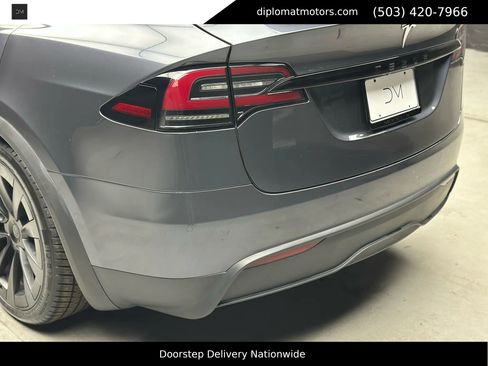 Used 2023 Tesla Model X image 16