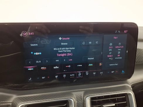 Used 2024 Ford Mustang Premium image 19