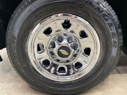 Used 2014 Chevrolet Silverado 3500 W/T image 36