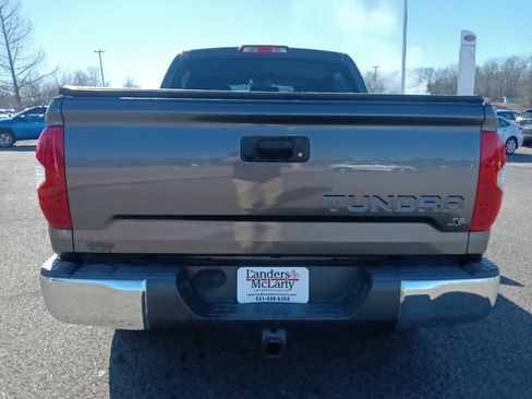 Used 2016 Toyota Tundra SR5 image 4