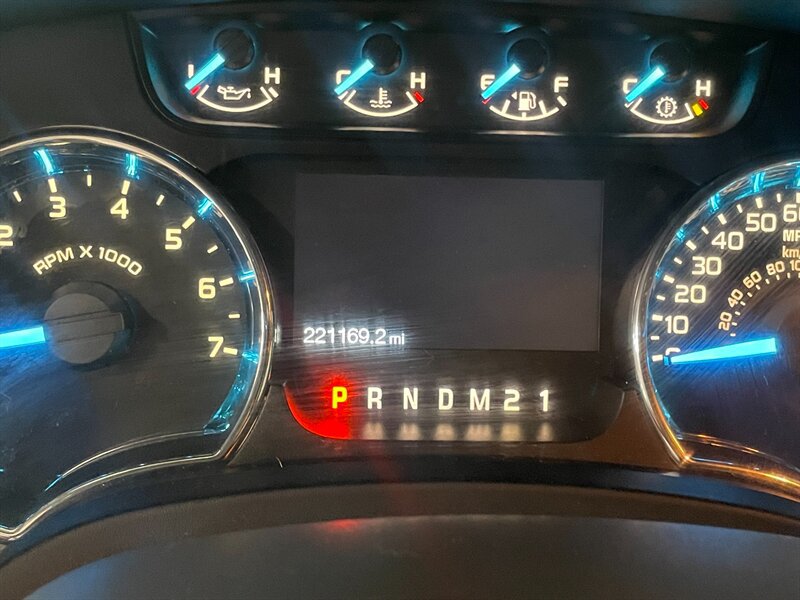 Used 2012 Ford F150 XLT w/ XLT Chrome Pkg AWD/4WD image 8
