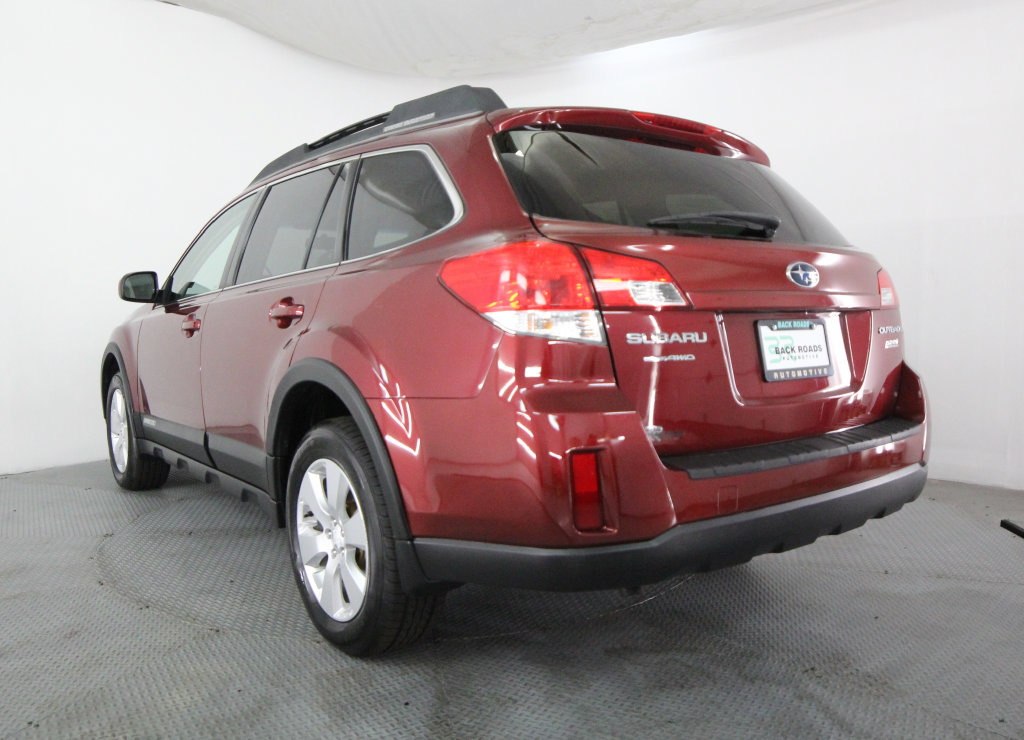 Used 2011 Subaru Outback 2.5i Premium w/ Protection Pkg 1A AWD/4WD image 7