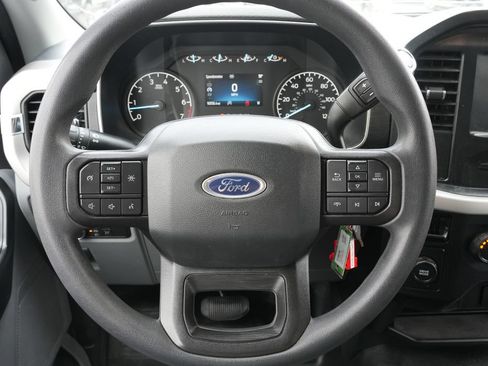Used 2022 Ford F150 XL w/ Equipment Group 101A High RWD image 5