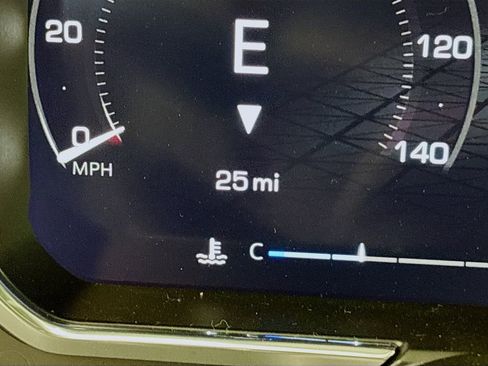 New 2026 GMC Sierra 1500 Denali w/ Denali Reserve Package image 12