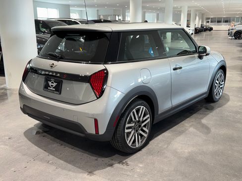 New 2026 MINI Cooper S FWD image 8