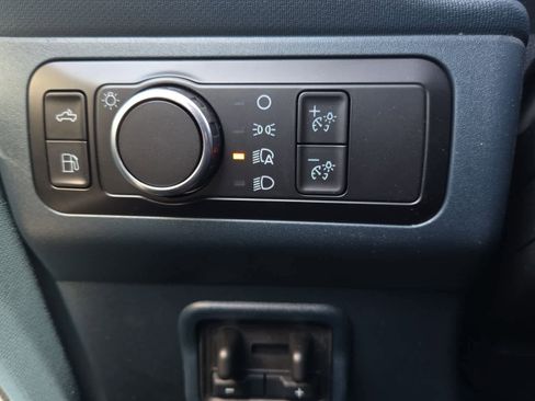 New 2026 Ford Maverick Lariat w/ Black Appearance Package image 37