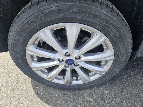 Used 2017 Ford Escape Titanium AWD/4WD image 26