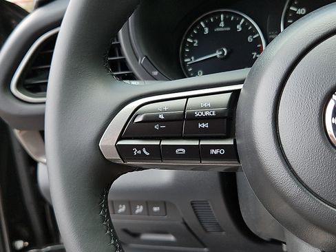 New 2026 MAZDA CX-30 AWD 2.5 S w/ Select Sport Pkg image 17