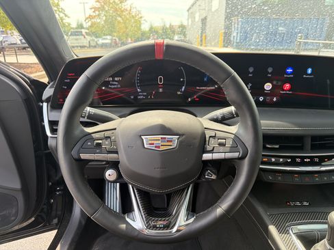 Used 2026 Cadillac CT5 V Blackwing RWD image 18
