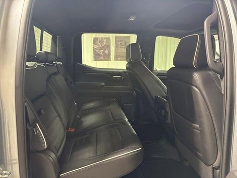 Used 2023 GMC Sierra 1500 AT4X image 27