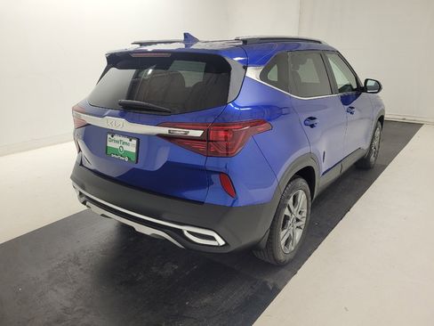 Used 2023 Kia Seltos S FWD image 9