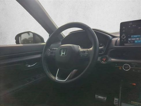 Used 2025 Honda CR-V Sport-L image 30