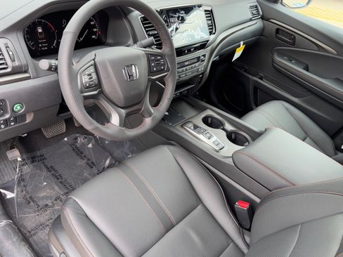 New 2025 Honda Ridgeline TrailSport+ image 18
