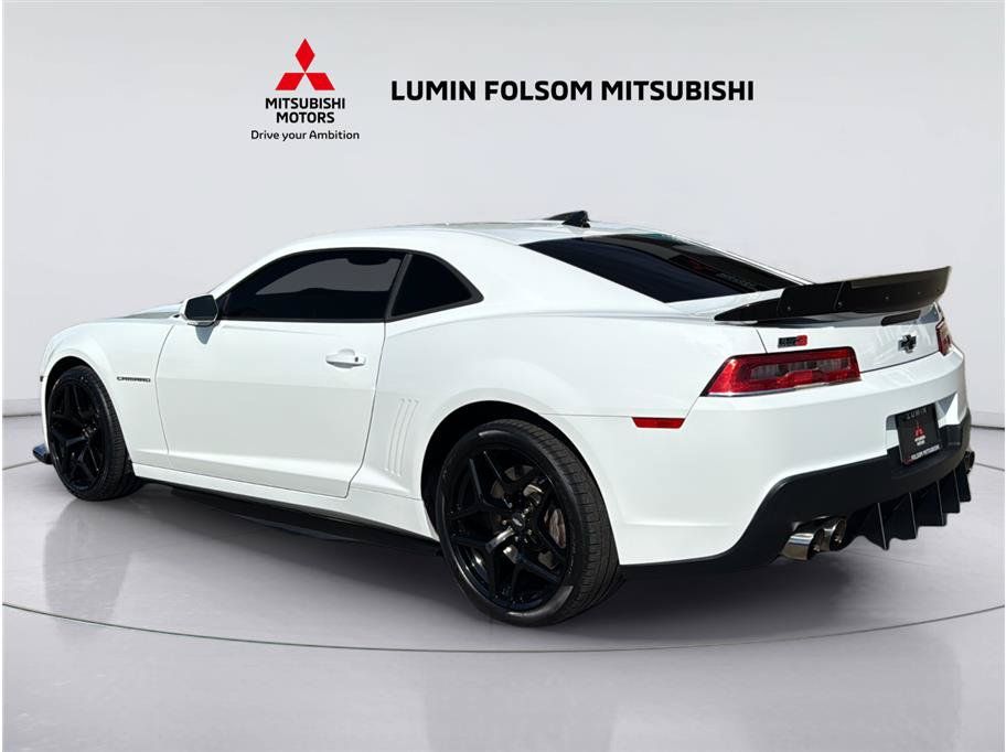 Used 2015 Chevrolet Camaro SS w/ RS Package RWD image 3