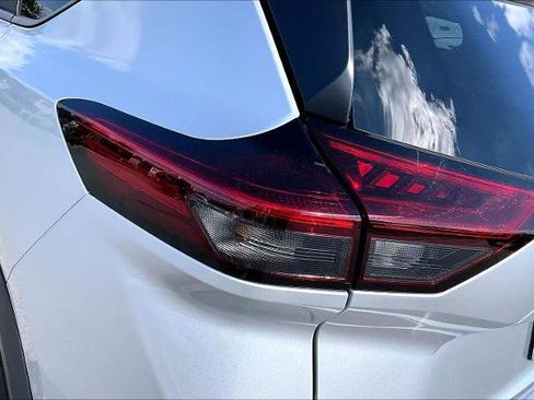 Certified 2025 Nissan Rogue SV AWD/4WD image 29