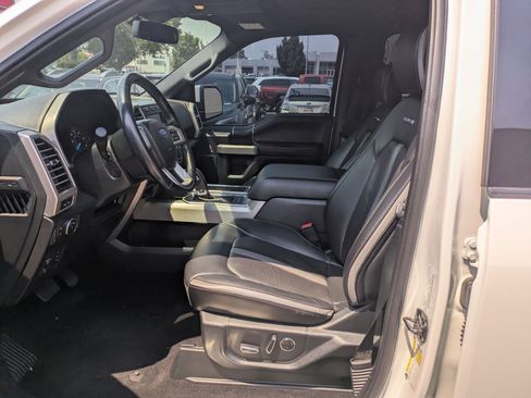 Used 2019 Ford F150 Platinum w/ Equipment Group 701A Luxury AWD/4WD image 17