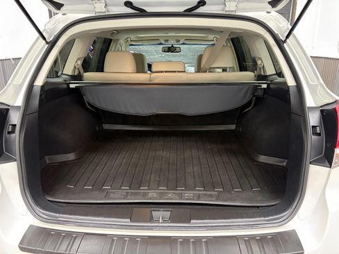 Used 2013 Subaru Outback 3.6R Limited AWD/4WD image 21
