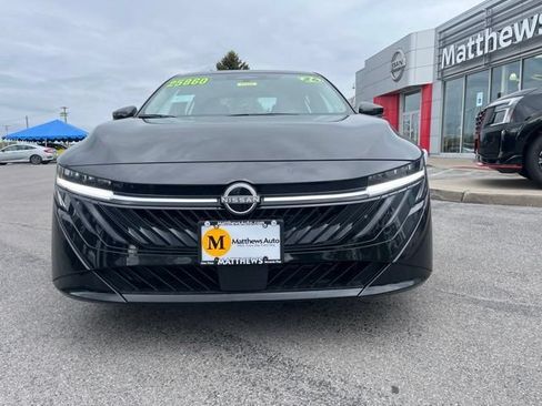 New 2026 Nissan Sentra SV w/ SV Convenience Package FWD image 2