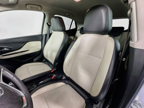 Used 2018 Buick Encore Preferred FWD image 19