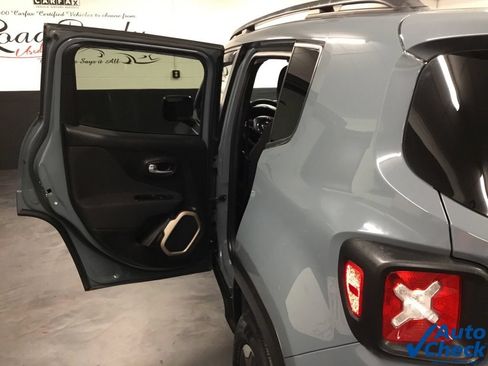 Used 2017 Jeep Renegade Sport w/ Power & Air Group AWD/4WD image 27