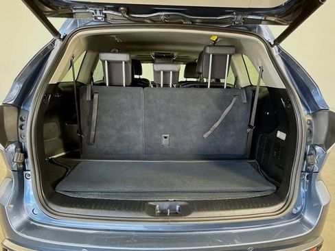 Used 2015 Toyota Highlander Limited image 29