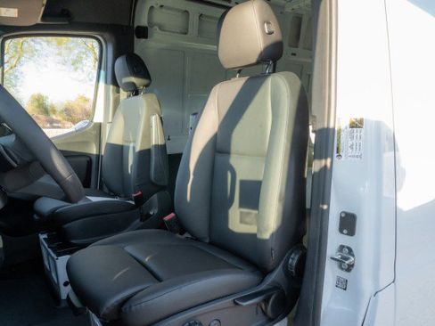 New 2025 Mercedes-Benz Sprinter 2500 image 13