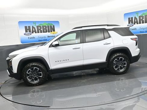 New 2026 Chevrolet Equinox ACTIV w/ Convenience Package III image 2