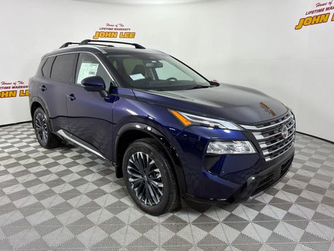 New 2026 Nissan Rogue Platinum w/ Platinum Premium Package image 8