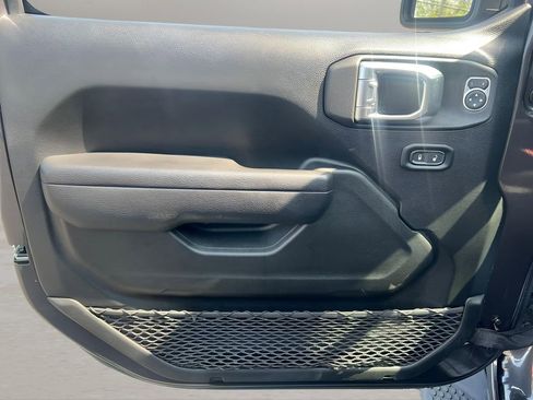 Used 2022 Jeep Wrangler Unlimited Rubicon 4xe w/ Cold Weather Group image 27