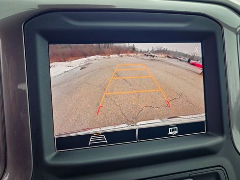 Certified 2023 GMC Sierra 1500 Pro w/ Pro Value Package image 21