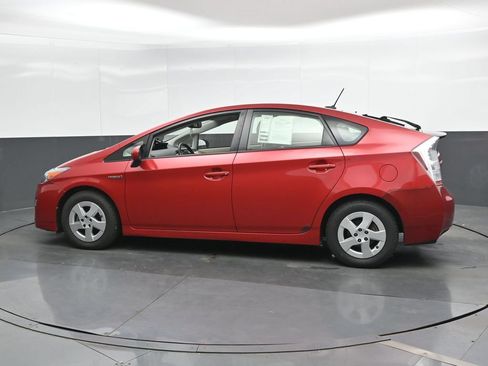 Used 2011 Toyota Prius Four w/ Navigation Pkg FWD image 7