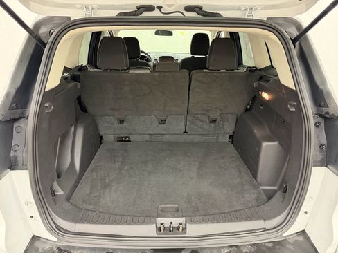 Used 2019 Ford Escape SE image 21