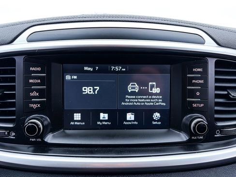 Used 2019 Kia Sorento S FWD image 19