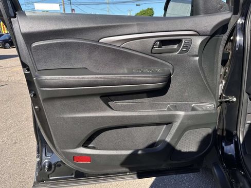 Used 2023 Honda Passport EX-L image 8